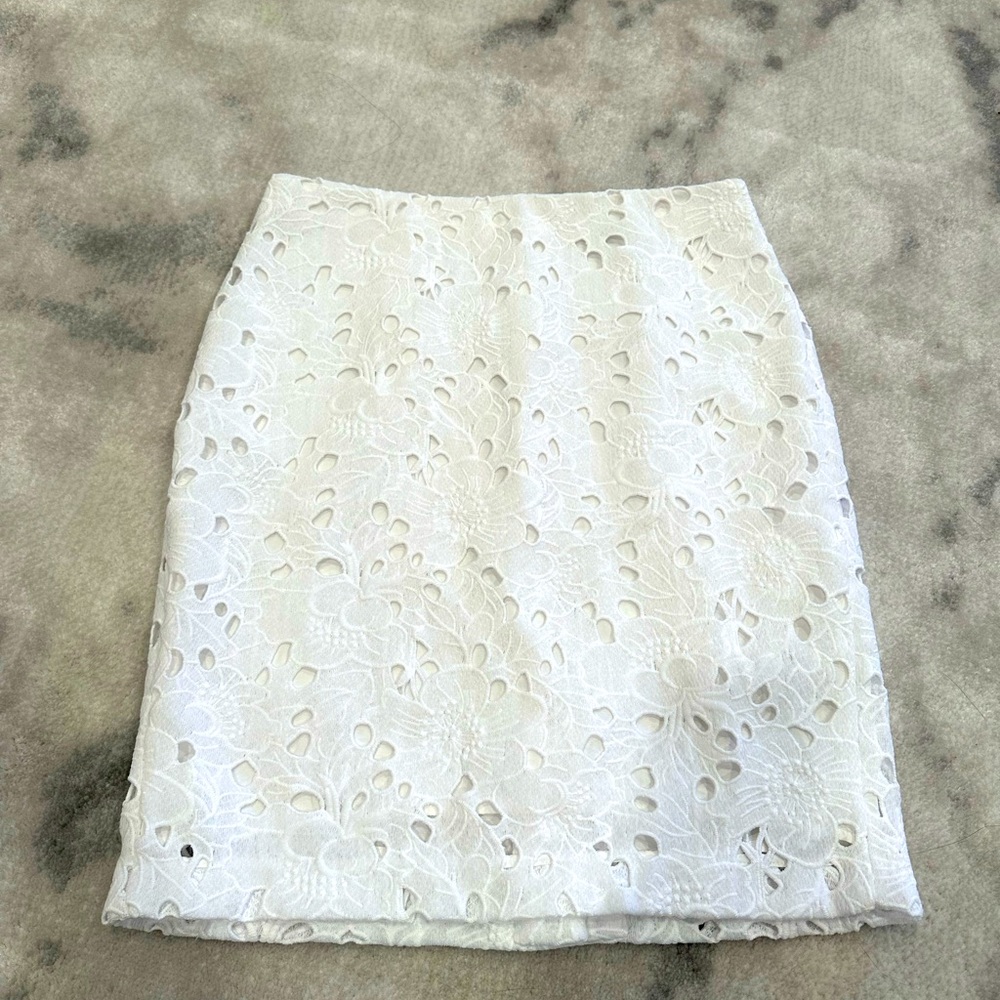 Banana republic white lace skirt